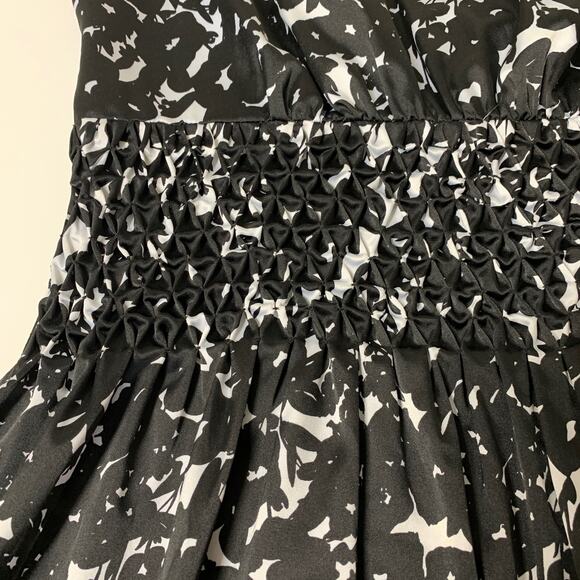 JESSICA SIMPSON Black White Floral Sleeveless Formal A-Line Dress Size 12 - Picture 4 of 11